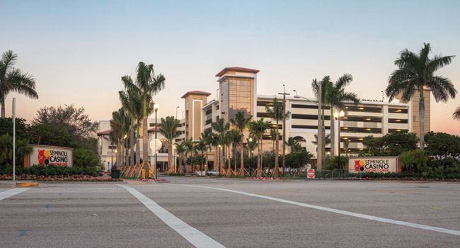 Seminole Casino Parking1